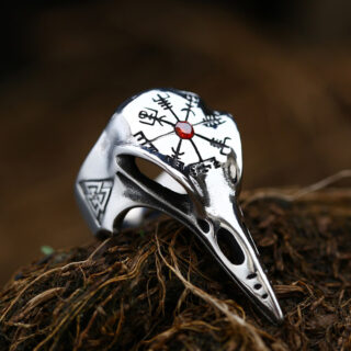 Bague viking l'Omniscience d'Odin vegvisir rubis