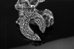Collier silhouette du corbeau d'Odin viking